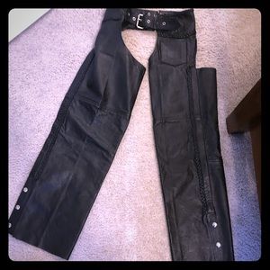 NWOT 😎Harley-Inspired Leather Chaps XS Motorcycle
